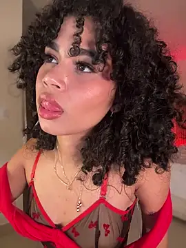 Lianh Benett online show from 12.14.24