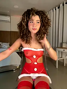 Lianh Benett online show from 12.04.25