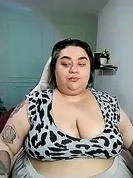 Snapshot of tiffany_laurens chatting on 01.06.25 tiffany laurens online show from 01.06.25