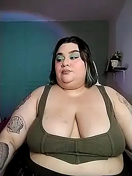 Snapshot of tiffany_laurens chatting on 02.07.25 tiffany laurens online show from 02.07.25