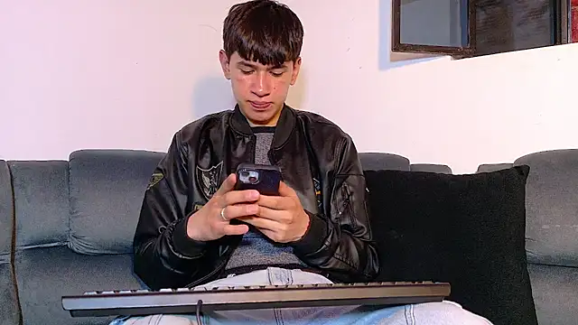 Mr daren  online show from 10.14.25