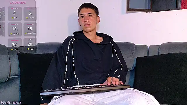 Snapshot of Mr_daren_ chatting on 02.16.26 Mr daren online show from 02.16.26