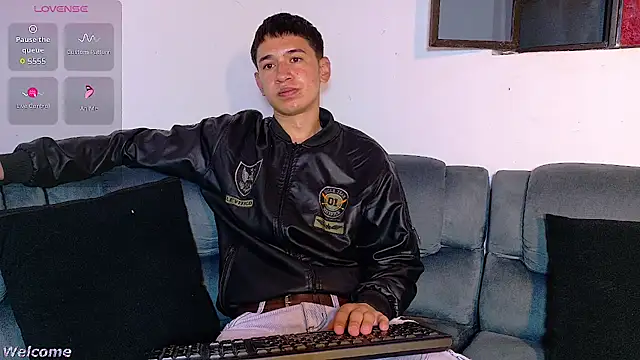 Snapshot of Mr_daren_ chatting on 02.19.26 Mr daren online show from 02.19.26