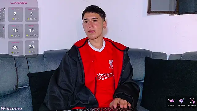 Snapshot of Mr_daren_ chatting on 03.04.26 Mr daren online show from 03.04.26