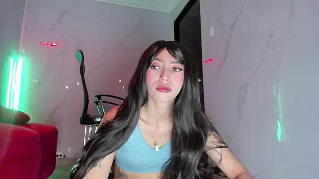 LilithCooperr  online show from 04.11.26