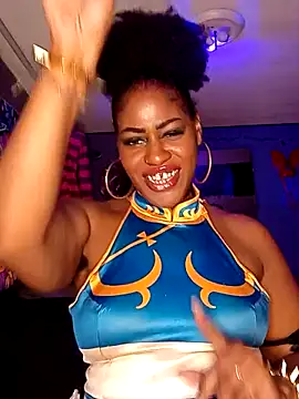 AmazonianMistress online show from 10.15.25