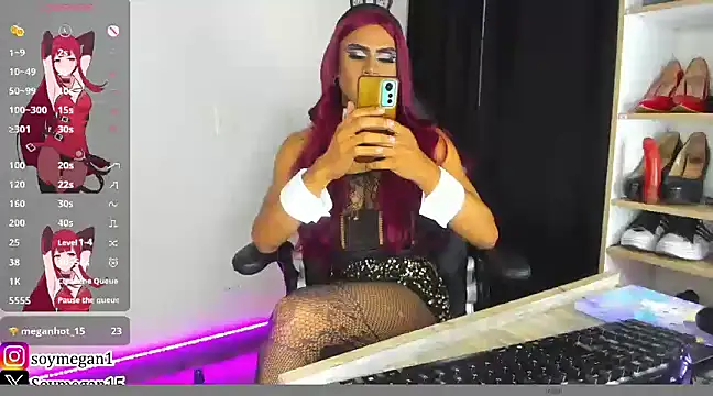 Megan Hot15 online show from 03.19.25