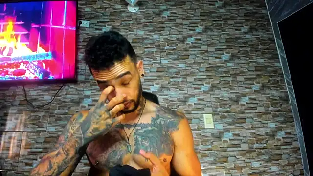 Snapshot of Seth_Owner chatting on 01.30.25 Seth Owner online show from 01.30.25