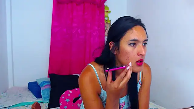 misss estrella online show from 09.12.25