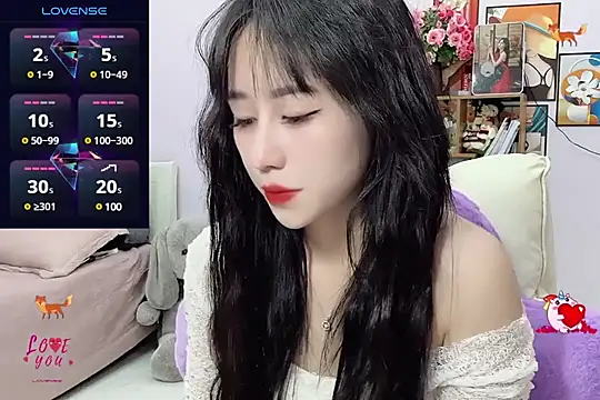  LLisa  online show from 02.25.25