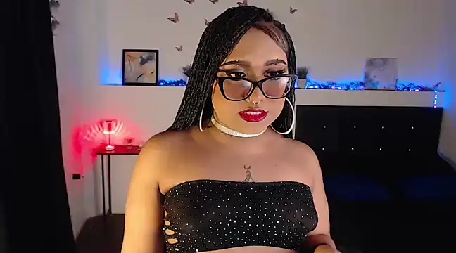 Snapshot of LiaScarlett chatting on 02.09.25 LiaScarlett online show from 02.09.25