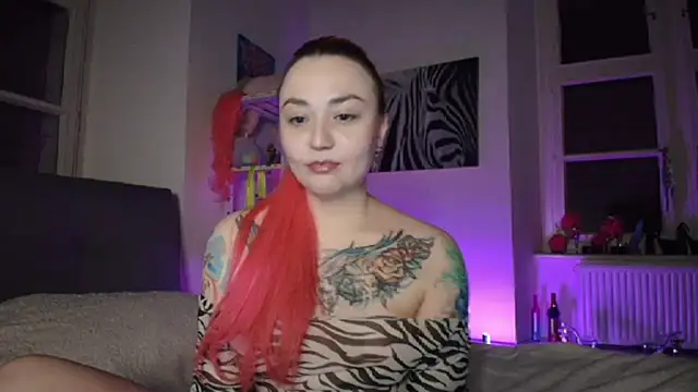 PinkHurricaneOfficial online show from 03.17.25