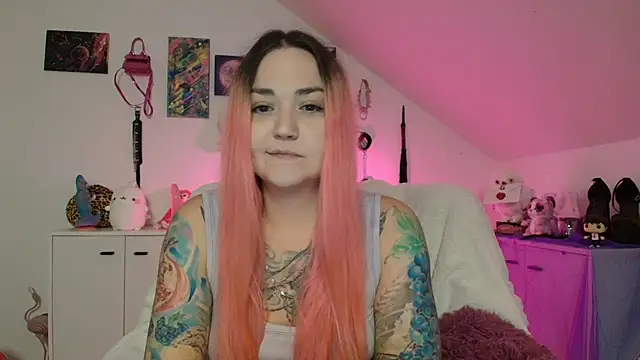 PinkHurricaneOfficial online show from 09.23.25