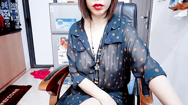 Snapshot of Miu-Le chatting on 01.15.26 Miu-Le online show from 01.15.26