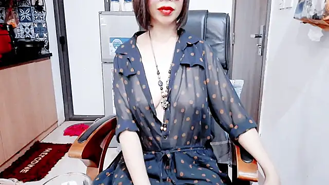 Snapshot of Miu-Le chatting on 02.07.26 Miu-Le online show from 02.07.26