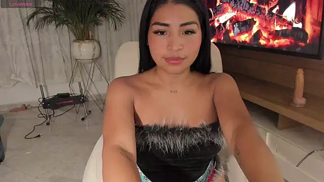 Pocahontascute 33 online show from 01.26.25