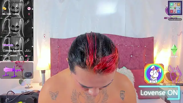 Snapshot of CristalSofiaHOT chatting on 11.08.25 CristalSofiaHOT online show from 11.08.25