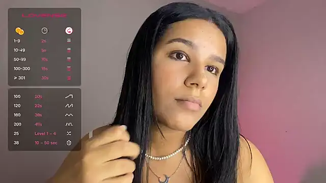 Snapshot of ninapego chatting on 01.06.25 ninapego online show from 01.06.25