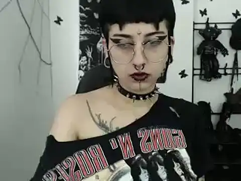 n0sferatus   online show from 10.19.25