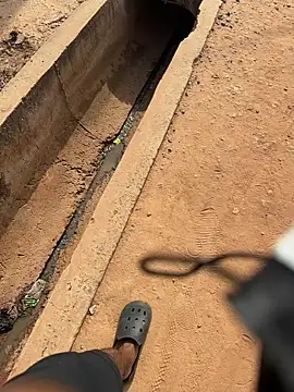 Black-mamba-madingo online show from 11.16.25