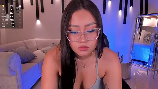 AmberLewis  online show from 09.13.25