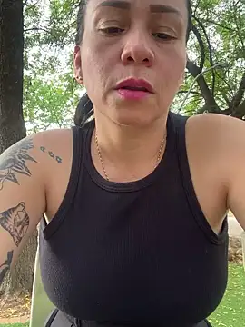 Snapshot of nurse_desi_sexlove chatting on 03.19.25 nurse desi sexlove online show from 03.19.25