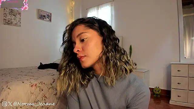 Snapshot of Norma-Jeaane chatting on 01.17.25 Norma-Jeaane online show from 01.17.25