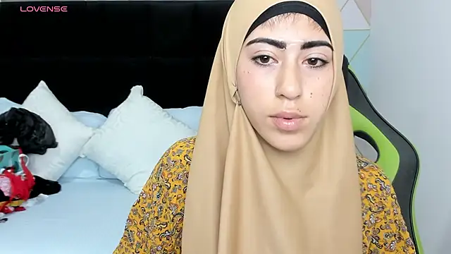 chaymae nah  online show from 01.23.25