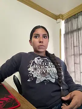 bella-black online show from 05.21.26