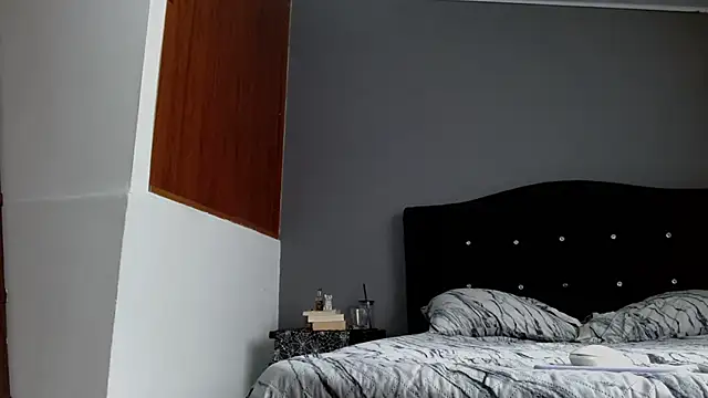 Snapshot of Emilia_1995 chatting on 01.31.25 Emilia 1995 online show from 01.31.25