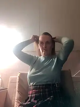 Evelina cute online show from 01.10.25