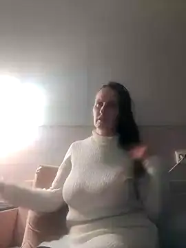 Evelina cute online show from 02.19.25