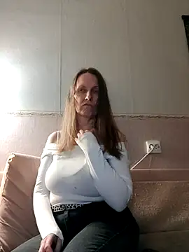 Evelina cute online show from 02.27.25