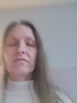 Evelina cute online show from 03.10.25