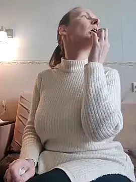 Evelina cute online show from 03.20.25