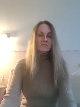 Evelina cute online show from 09.13.25