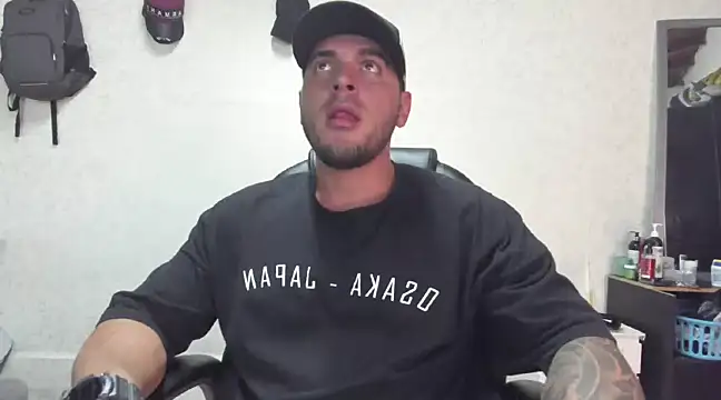 Teilor Creed online show from 01.15.25