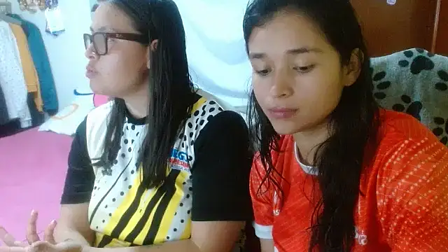 Snapshot of clayre_and_jill chatting on 10.14.25 clayre and jill online show from 10.14.25