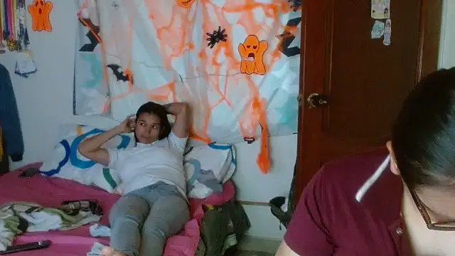 Snapshot of clayre_and_jill chatting on 10.30.25 clayre and jill online show from 10.30.25