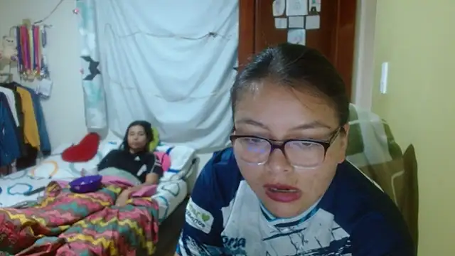 Snapshot of clayre_and_jill chatting on 11.05.25 clayre and jill online show from 11.05.25