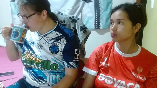 Snapshot of clayre_and_jill chatting on 11.06.25 clayre and jill online show from 11.06.25