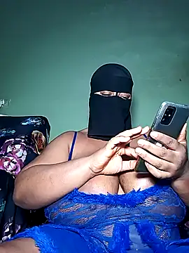 Snapshot of Loly_mor chatting on 01.11.25 Loly mor online show from 01.11.25