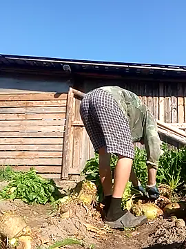 MityaXLoves online show from 09.18.25