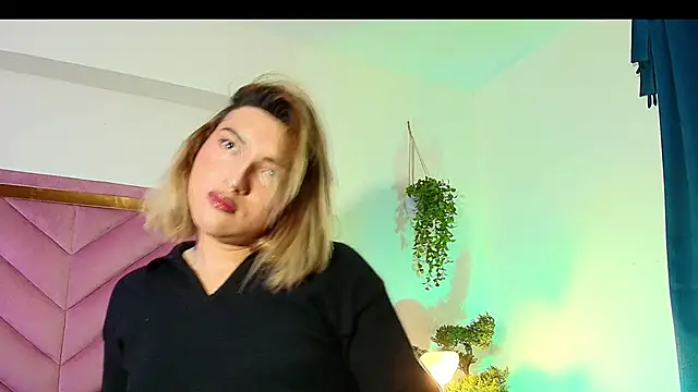 TomLondon  online show from 10.02.25