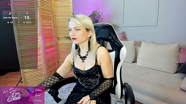 Gloria Lovely online show from 12.06.24