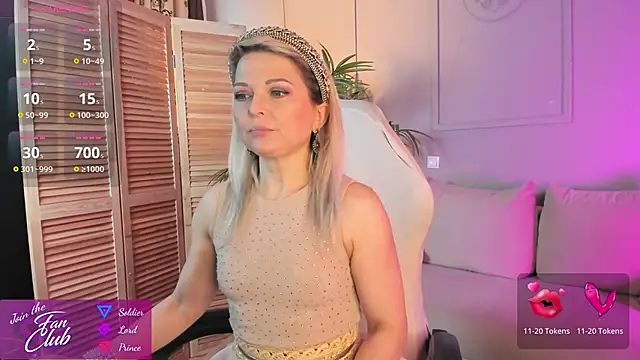 Gloria Lovely online show from 01.10.25