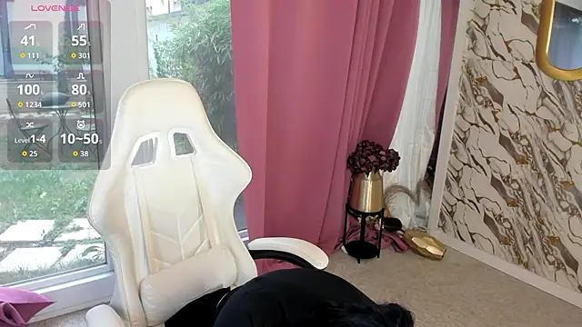 Snapshot of patriciakeys chatting on 09.29.25 patriciakeys online show from 09.29.25