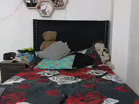 charlotte 077 online show from 02.20.25