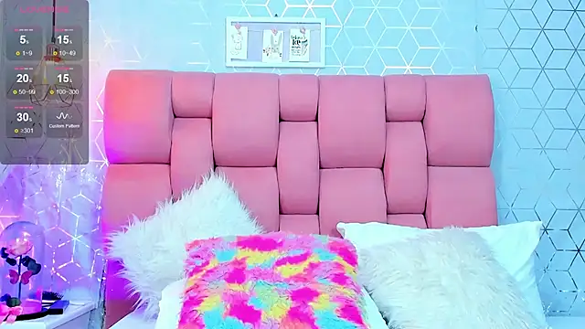 Zoebraham online show from 03.15.25