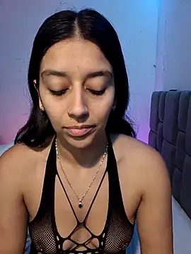 Snapshot of BrittanyDiaz chatting on 03.20.25 BrittanyDiaz online show from 03.20.25